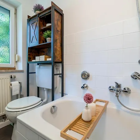 2og Mitte Wunderschone 68m² Grosse 2-zimmer Nahe Salzburg Appartamento *